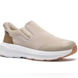 NWT OrthoComfoot Men’s Orthopedic Hands Free Slip ins Loafers, Beige